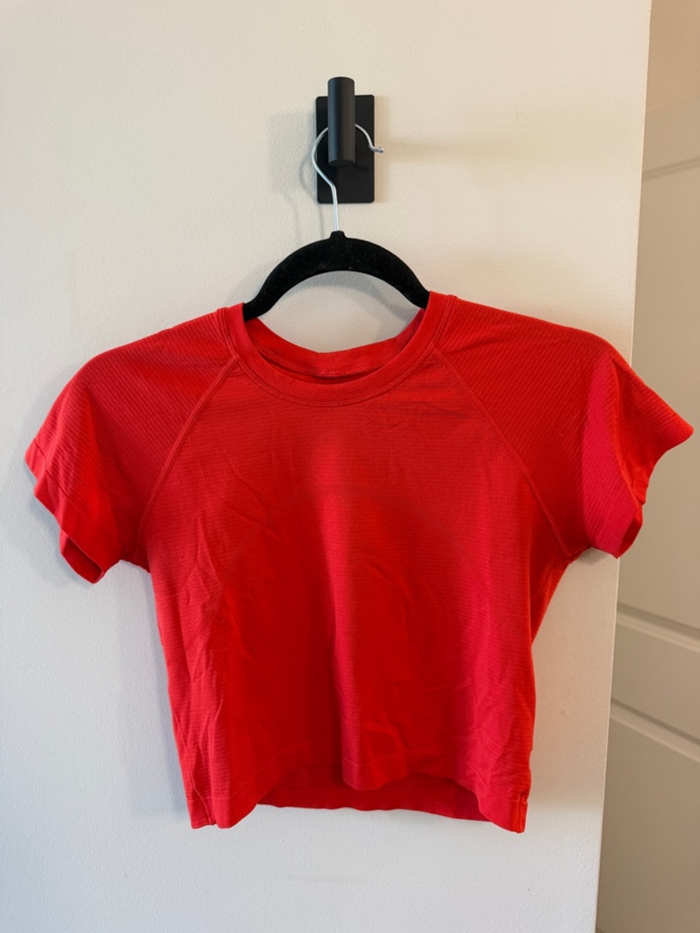 lululemon athletica Red Short-Sleeve Crop Top